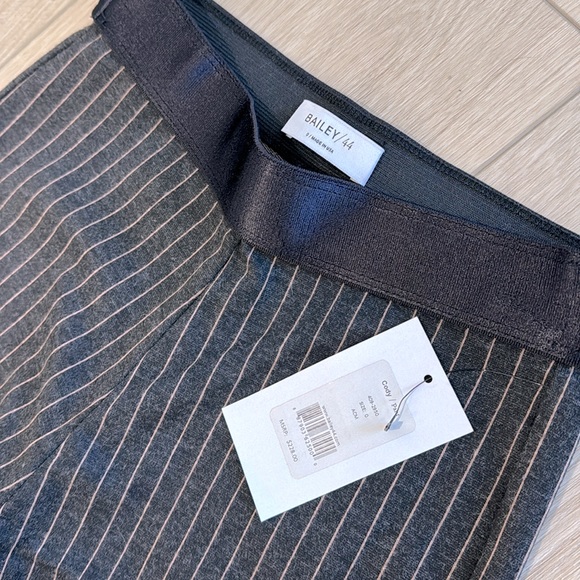 Bailey 44 women’s high waisted stripped flare pants size 0 - Picture 3 of 5